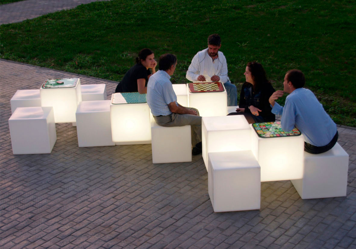 Juegos de mesa para parques CR9