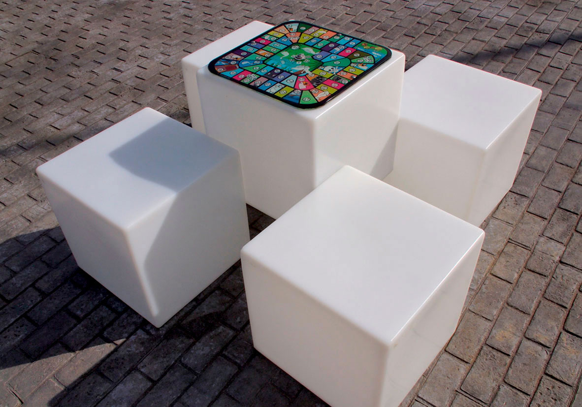Juegos de mesa para parques M4